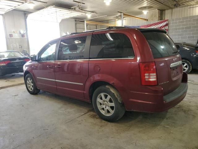 2010 Chrysler Town & Country Touring