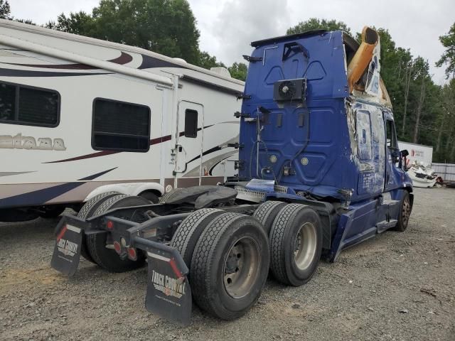 2017 Freightliner Cascadia 125