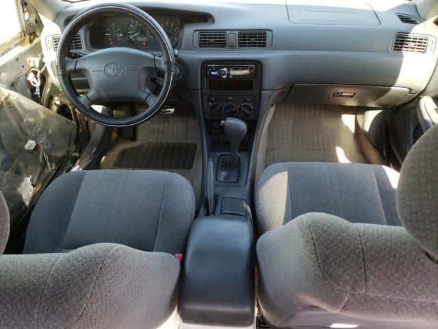 2001 Toyota Camry CE