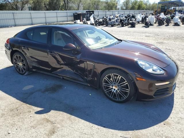 2015 Porsche Panamera 2