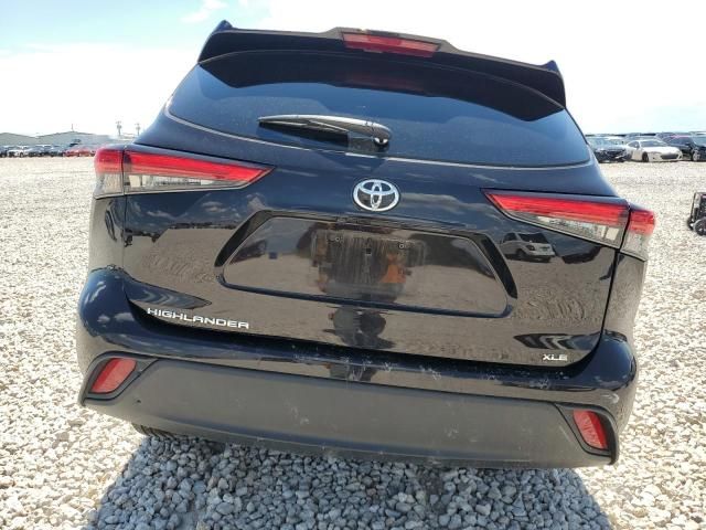 2022 Toyota Highlander XLE