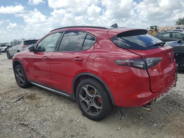 2024 Alfa Romeo Stelvio TI