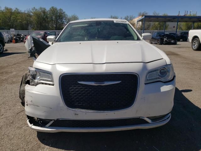 2015 Chrysler 300 Limited