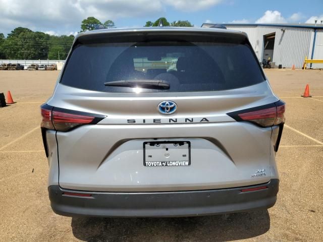 2021 Toyota Sienna XLE