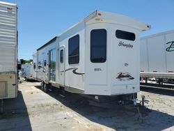 Salvage trucks for sale at Fort Wayne, IN auction: 2012 Crossroads Hampton