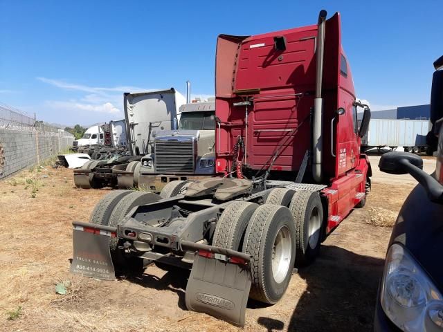 2014 Volvo VN VNL