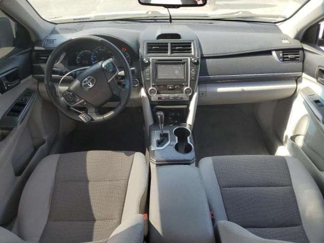 2014 Toyota Camry Hybrid