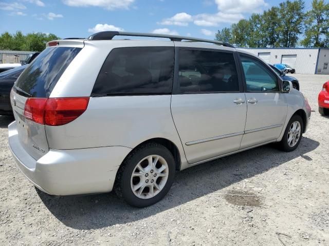 2004 Toyota Sienna XLE