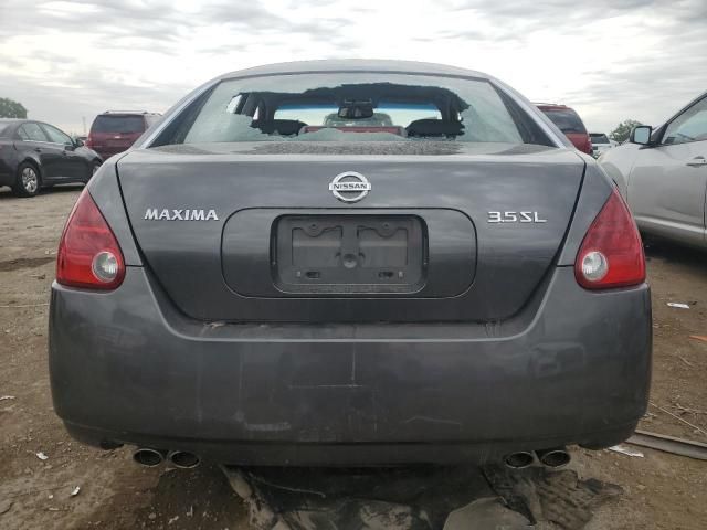 2005 Nissan Maxima SE