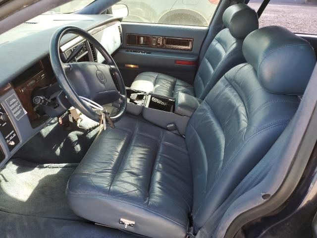 1995 Cadillac Fleetwood Base