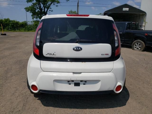 2015 KIA Soul +