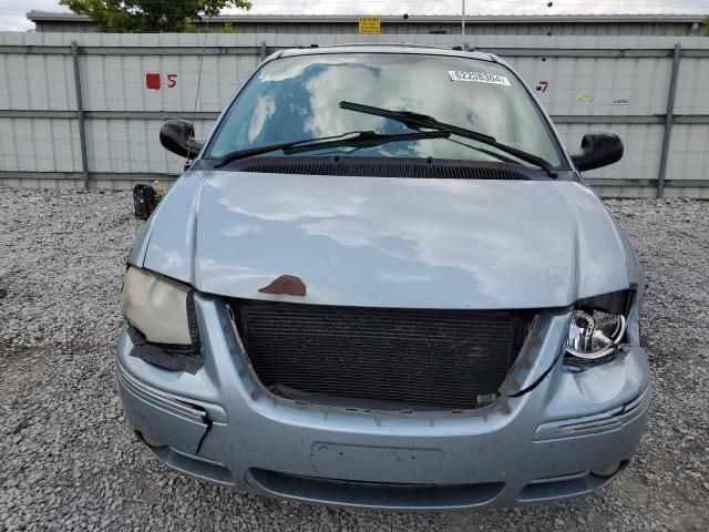 2006 Chrysler Town & Country Limited