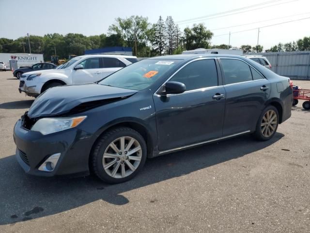 2014 Toyota Camry Hybrid