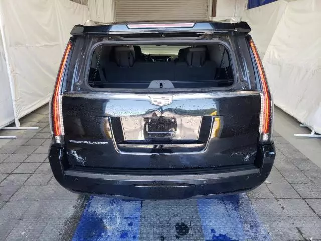 2016 Cadillac Escalade ESV Luxury