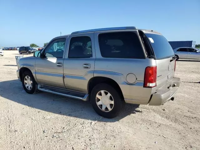 2002 Cadillac Escalade Luxury