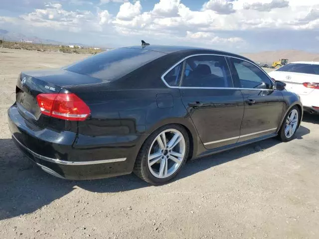 2013 Volkswagen Passat SEL