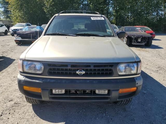 1998 Nissan Pathfinder LE