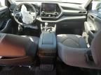 2021 Toyota Highlander L