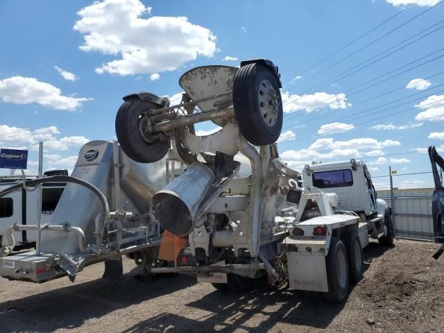 2004 Mack 500 CV500