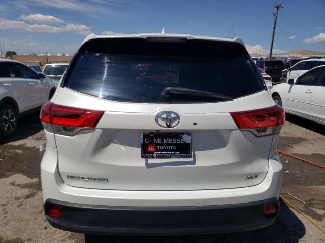 2018 Toyota Highlander SE