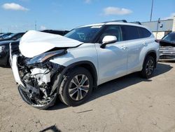 Toyota salvage cars for sale: 2022 Toyota Highlander XLE