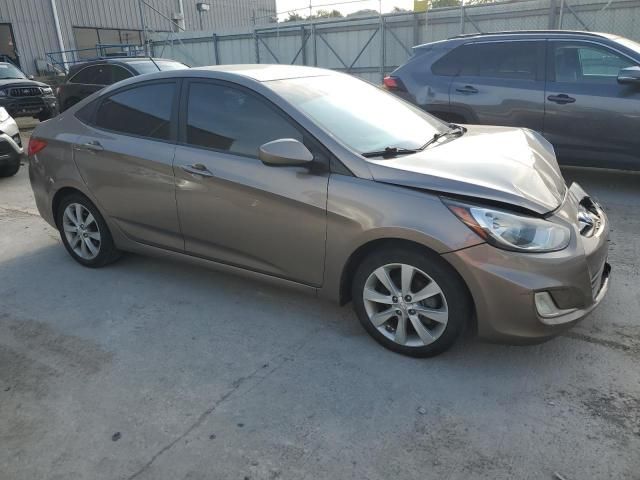 2012 Hyundai Accent GLS