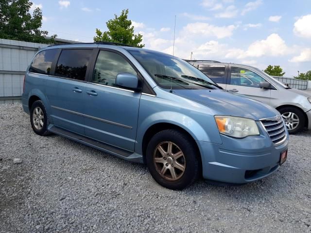 2009 Chrysler Town & Country Touring