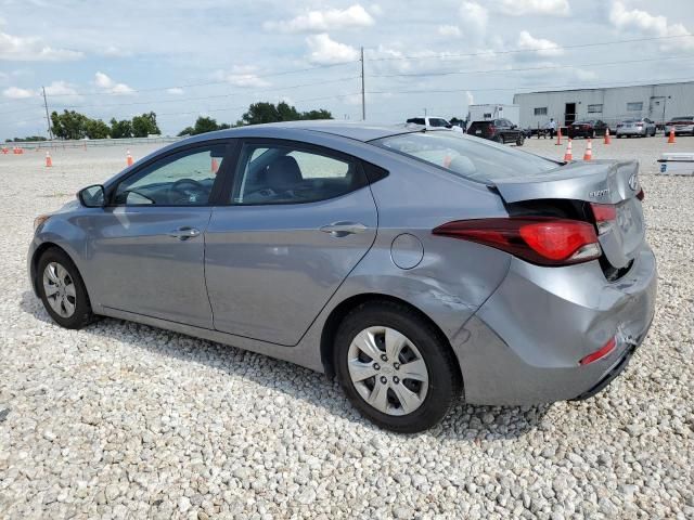 2016 Hyundai Elantra SE