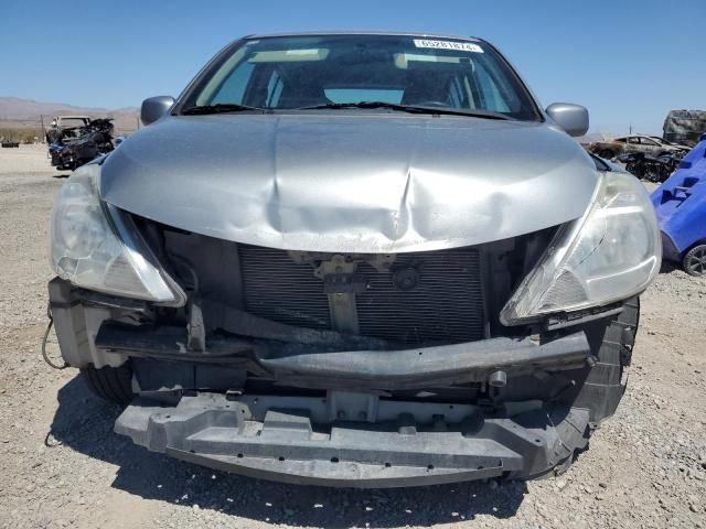 2010 Nissan Versa S