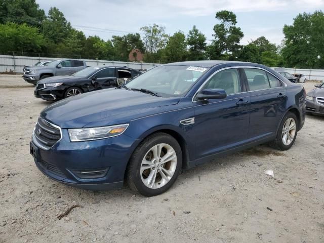 2017 Ford Taurus SEL