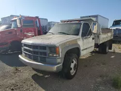 Salvage cars for sale from Copart Martinez, CA: 2000 Chevrolet GMT-400 C3500-HD