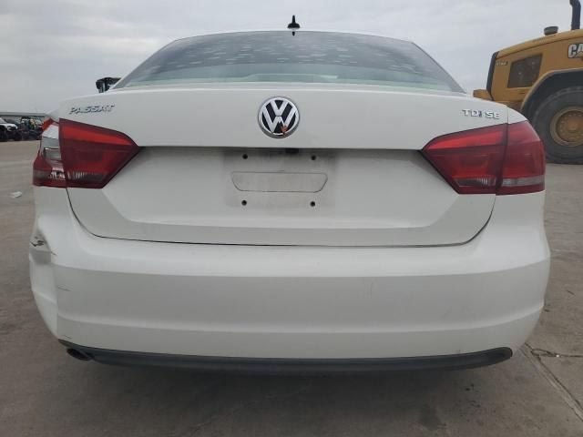 2014 Volkswagen Passat SE