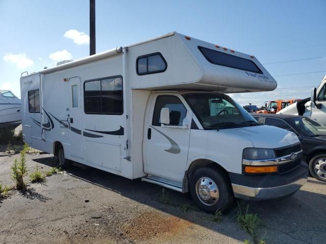 2004 Four Winds 2004 Chevrolet Express G3500