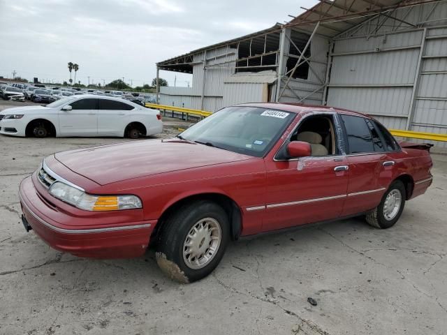 1997 Ford Crown Victoria LX