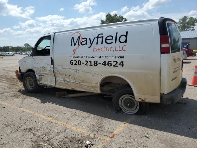 2005 Chevrolet Express G2500