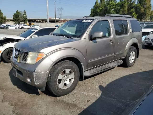 2006 Nissan Pathfinder LE