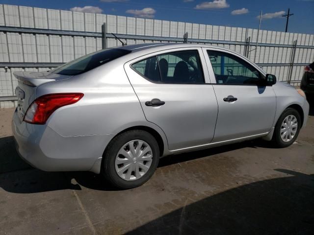 2013 Nissan Versa S