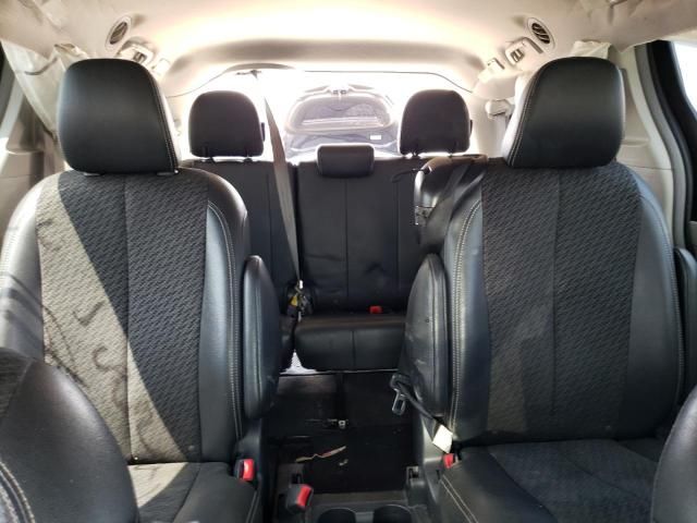 2011 Toyota Sienna Sport