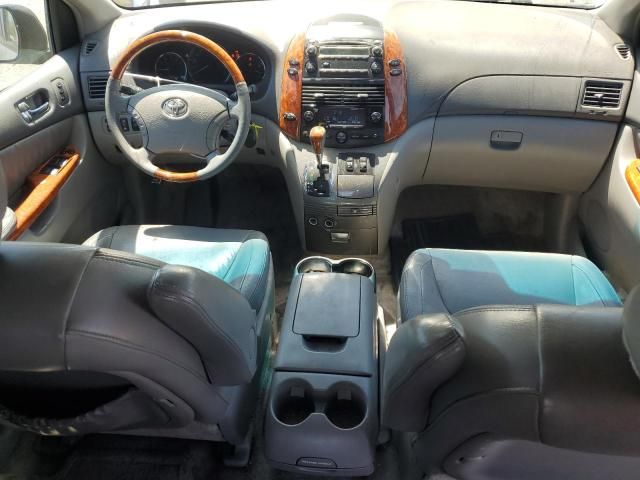 2006 Toyota Sienna XLE