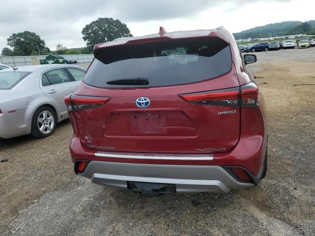 2021 Toyota Highlander Hybrid Platinum