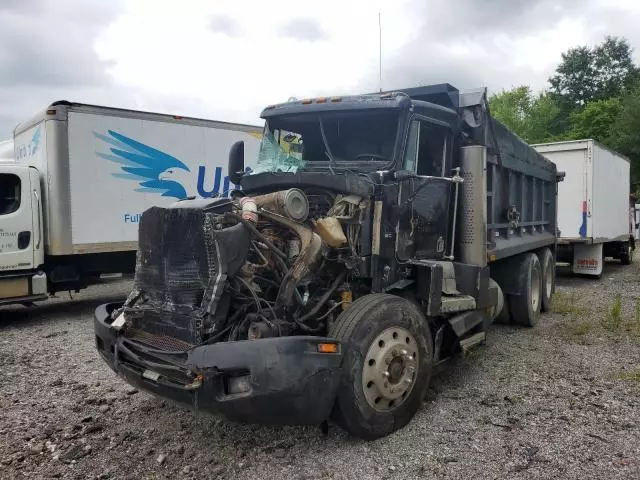 1993 Kenworth Construction T600