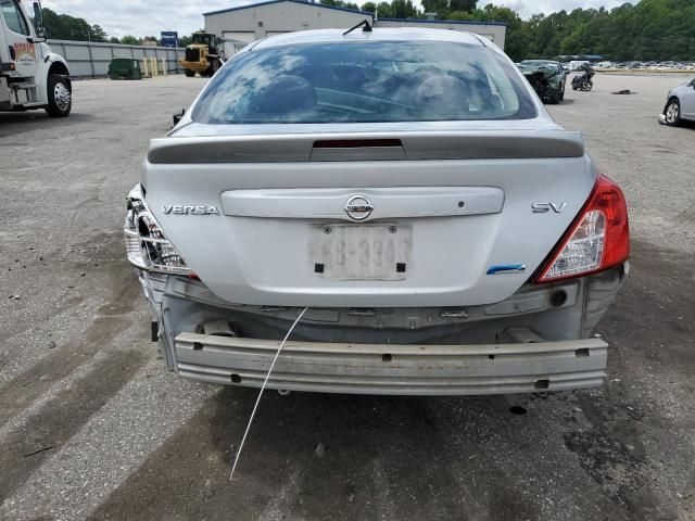 2013 Nissan Versa S