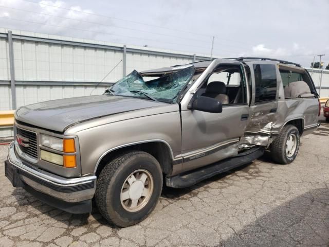 1999 GMC Suburban C1500