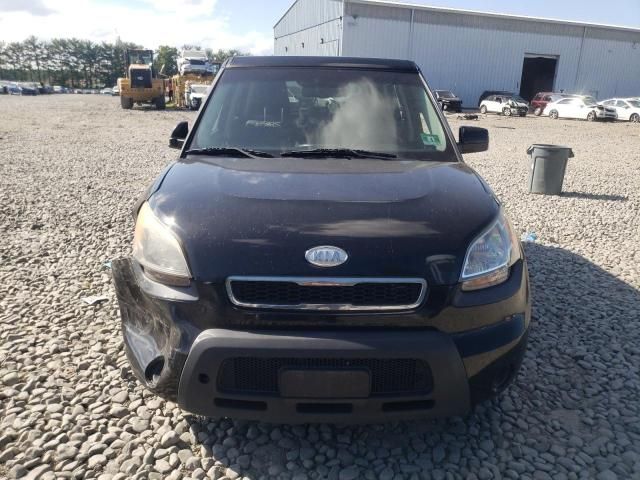 2011 KIA Soul +