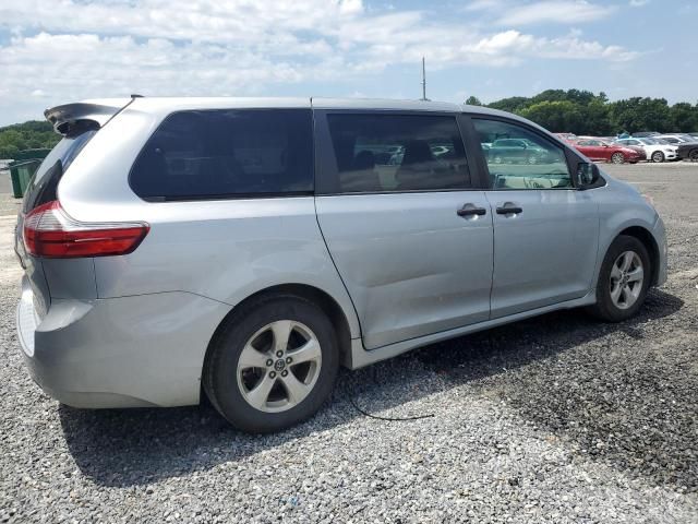 2020 Toyota Sienna L