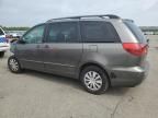 2004 Toyota Sienna CE