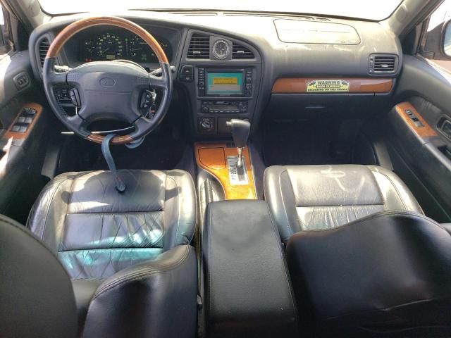 2001 Infiniti QX4