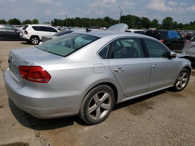 2012 Volkswagen Passat SE