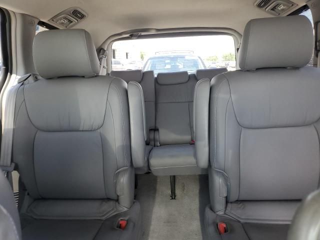 2004 Toyota Sienna XLE