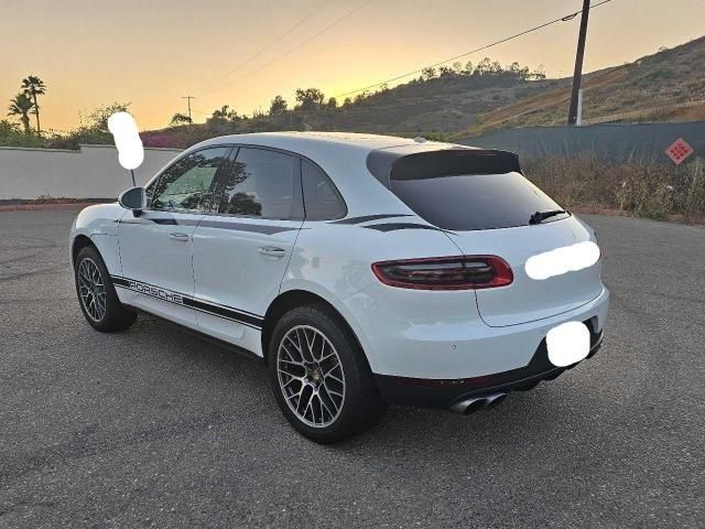 2016 Porsche Macan S